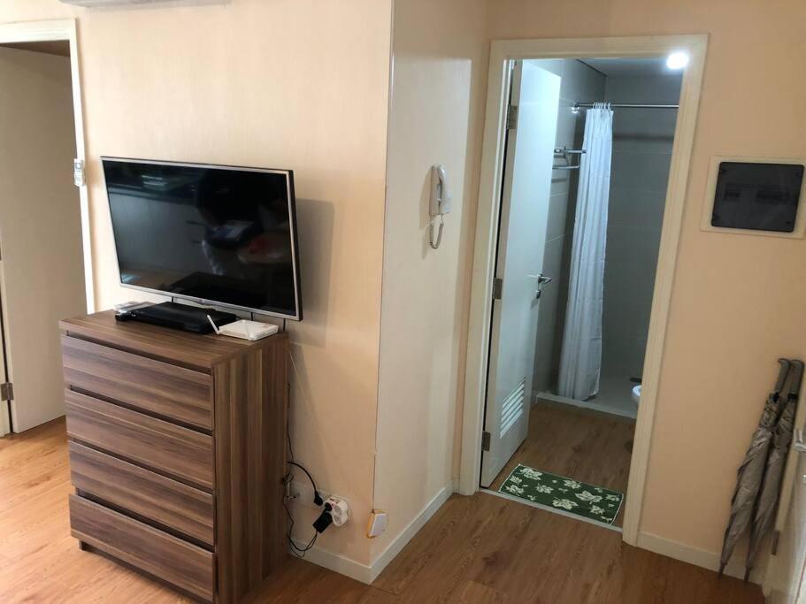 Madison Park 2 Bedroom Near Park Mall Apartment Jakarta